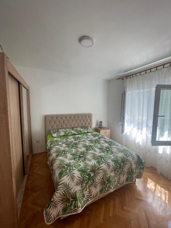 Apartment Vrbisao - B&B Cettigne