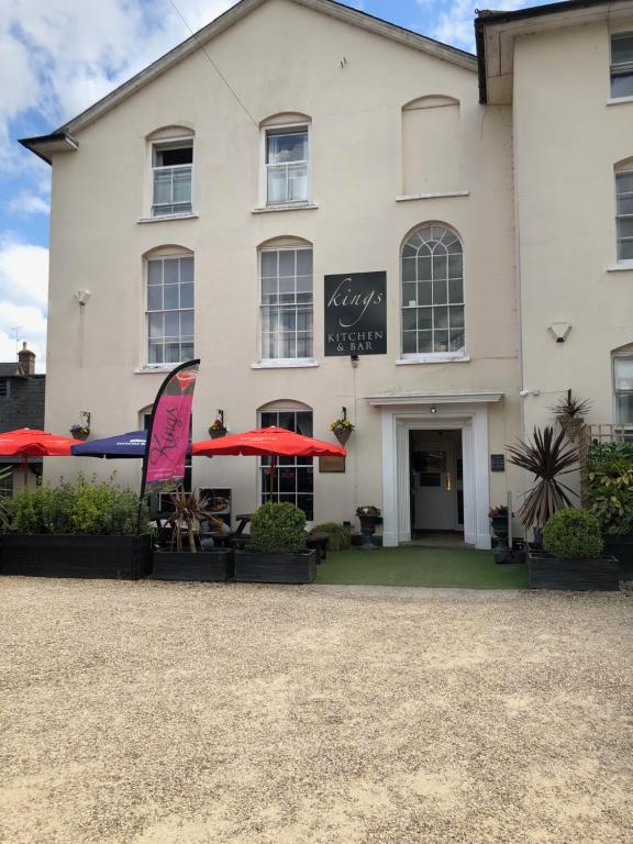 Kings Lodge - B&B Newmarket
