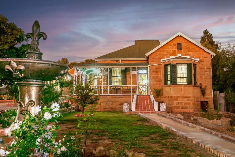 Ravenscliff Self Catering - B&B Oudtshoorn