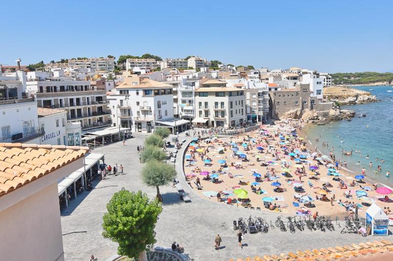 Apartament galan1966 - B&B l'Escala