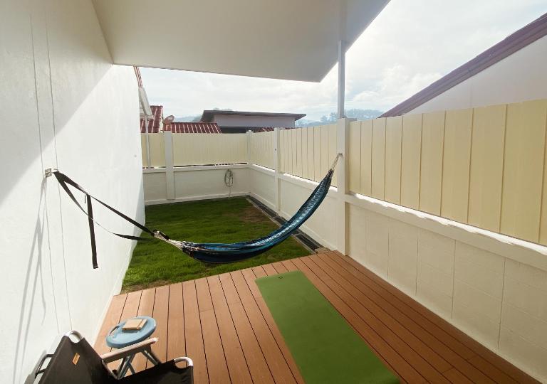 Sundae Haus - B&B Betong