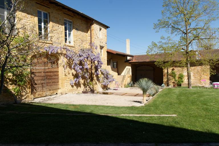 LODGES EN PIERRES DOREES - B&B Saint-Germain-Nuelles