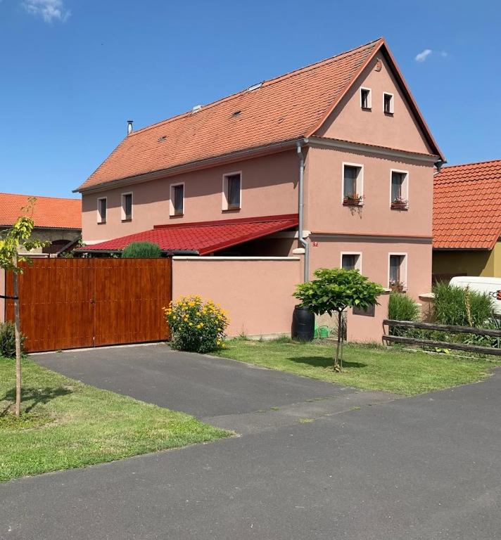 Ubytování Bauštel - Chambres d'hôtes Kochovice