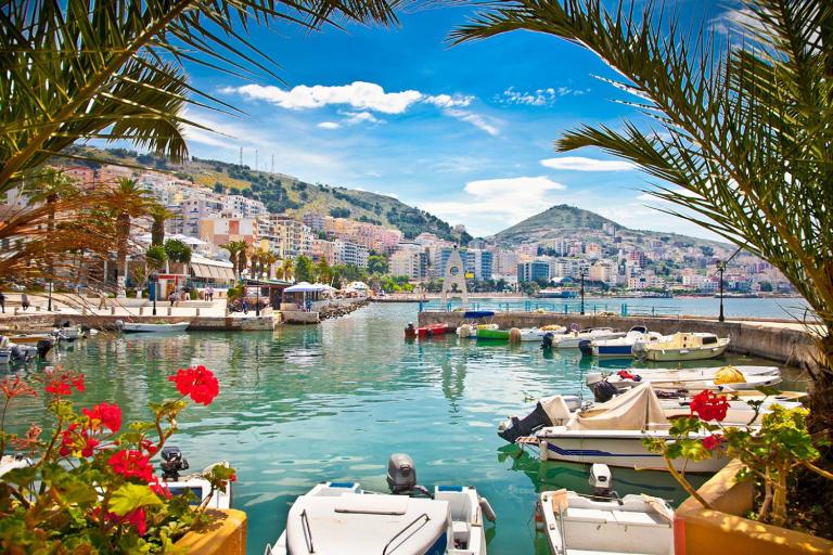 SARANDA CITY CENTER & BEACH APARTAMENT 2 Bed Room - B&B Sarandë