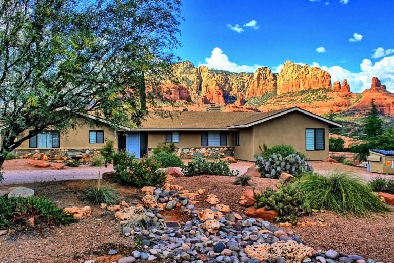 VIEWS! Uptown Sedona Utopia +Hot Tub - B&B Sedona