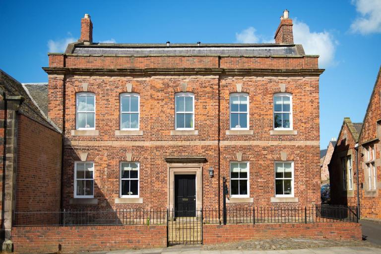 Parade School Guest Rooms - B&B Berwick-Upon-Tweed