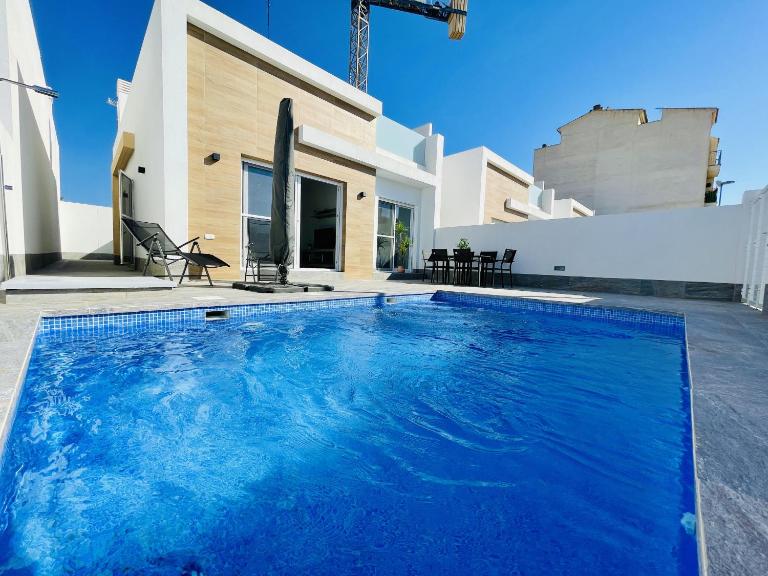 Villa Tranquilidad - B&B Avileses
