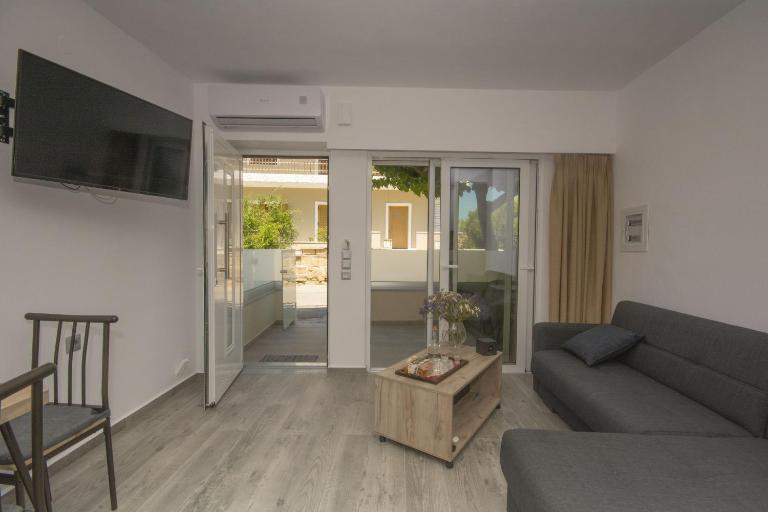 Anna's Home - Ferienwohnung Kissamos