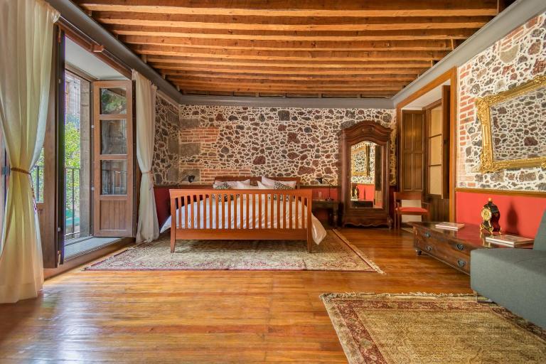 CASA SAUTO SUITE CON BALCON - B&B Ciudad de México