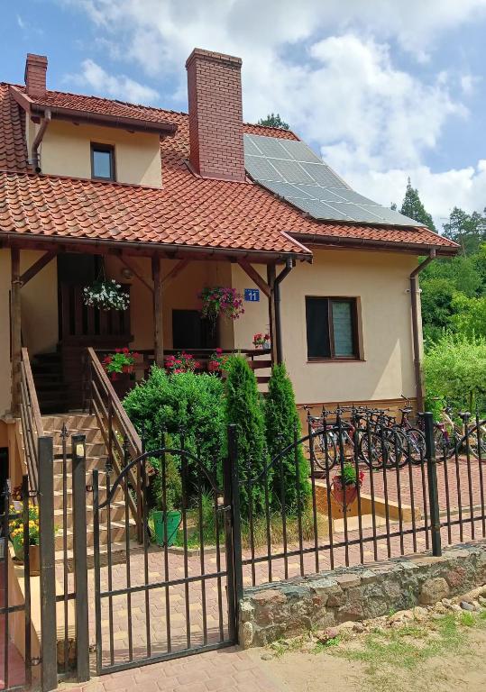 Wynajem pokoi WIKI - B&B Mikołajki