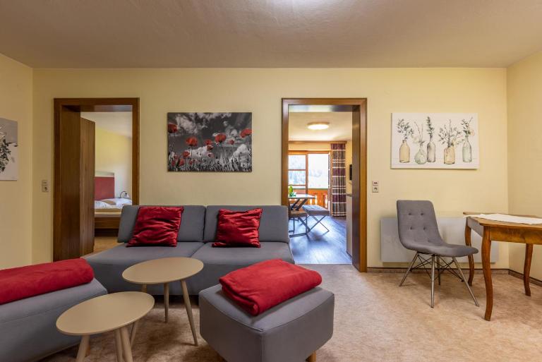 Ferienwohnung Dependance Faschl - Chambres d'hôtes Gosau