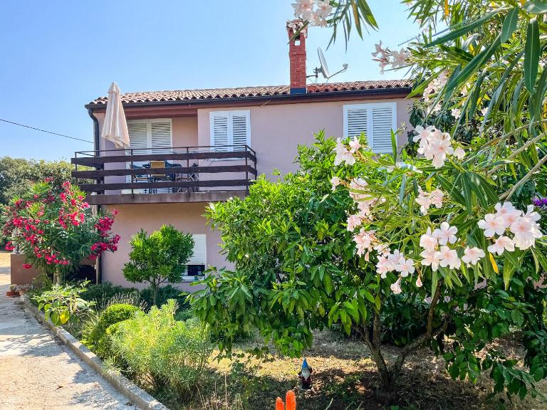 Apartment Lidija - B&B Banjole