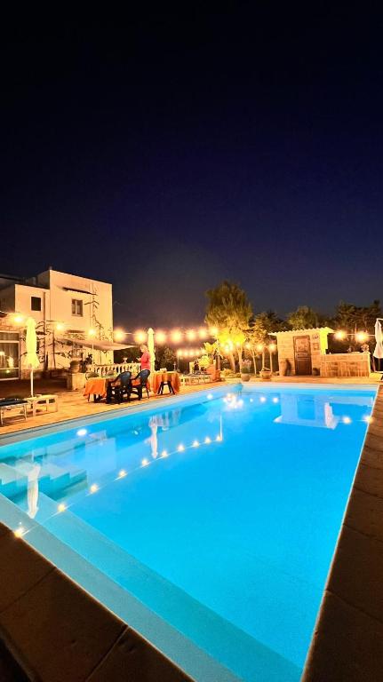 B&B DOÑA FLOR - Bed and Breakfast Parabita