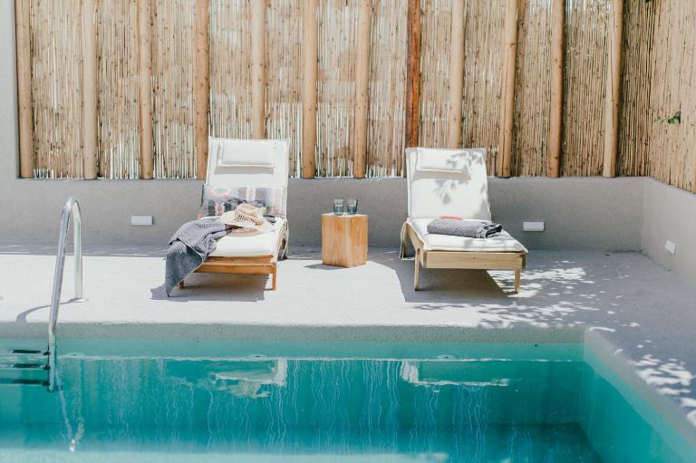 Kostantakis Pool house - B&B Pollonia
