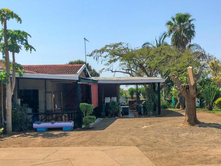 Jozini Guesthouse - Ferienwohnung Jozini