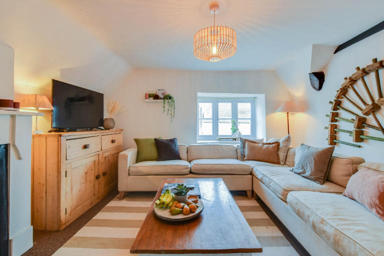 The Nook, Newly Available Relaxed 2 bed, Cotswolds - B&B South Cerney