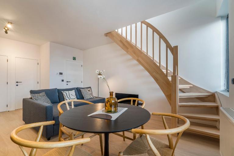 Design Duplex Studio Gent comfortabel verblijven - B&B Gand