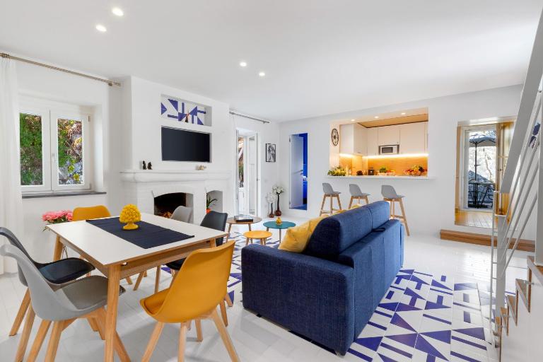 Estate4home - Leucosia - Ferienwohnung Sorrent