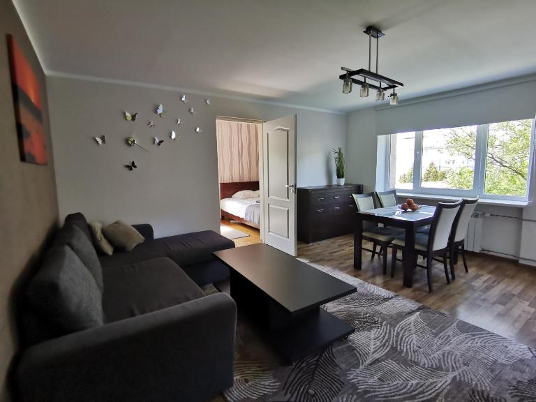 Kesklinna silla apartment - free parking - B&B Pärnu