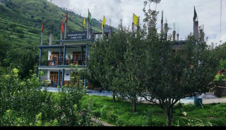 Ransaar Valley Homestay - Ferienwohnung Rohru