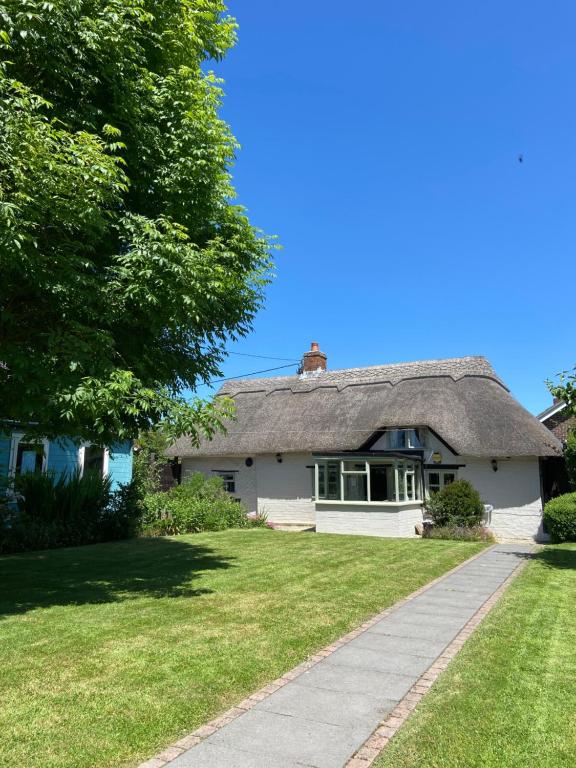 Thatch Cottage, East Boldre nr Beaulieu and Lymington - Ferienwohnung Brockenhurst