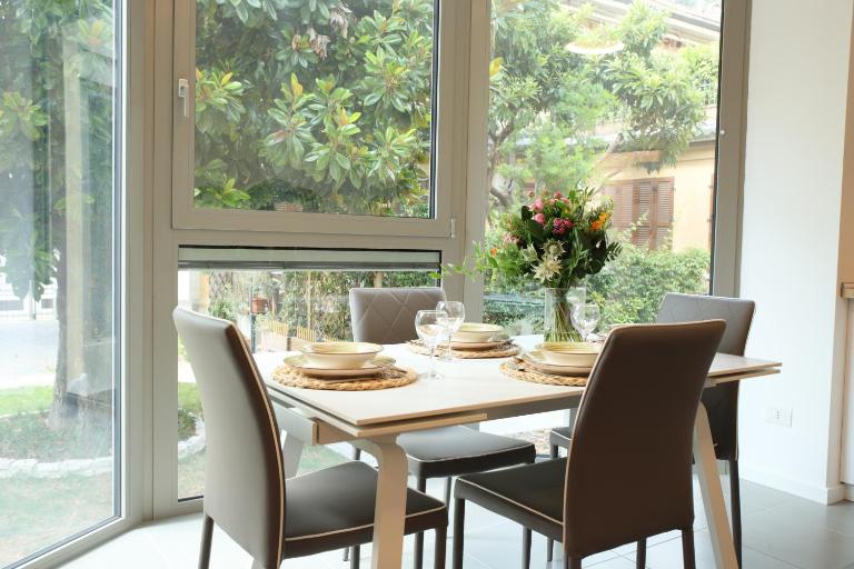 Magnolia Lake Como city center Free Parking - Bed and Breakfast Como