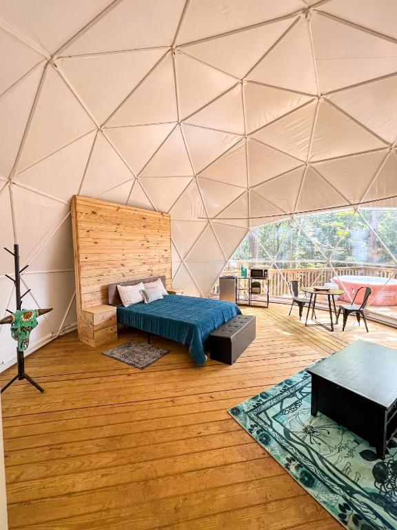 Broad River Campground Cabins & Domes - B&B Boiling Springs