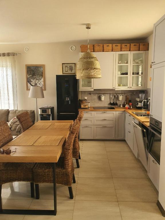 ApartGolf Sobienie Królewskie - B&B Sobienie Szlacheckie