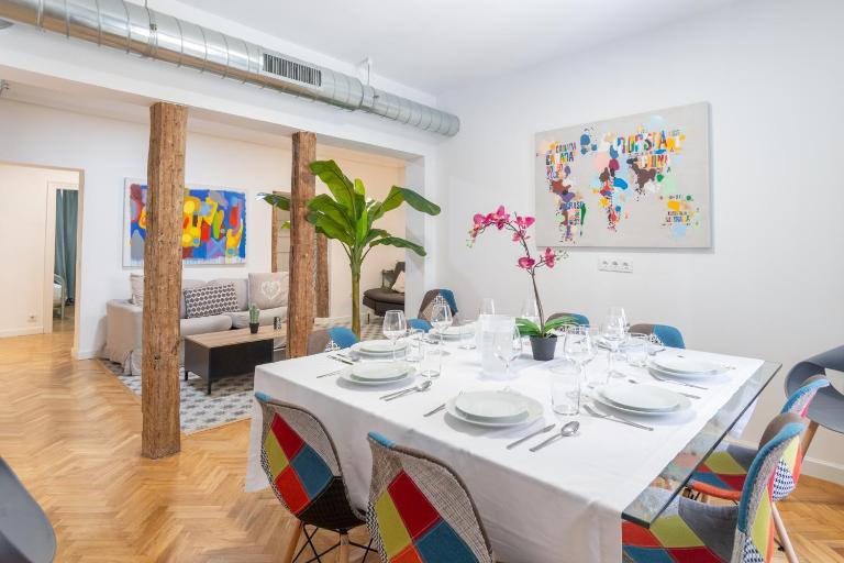 groups ART-POP, by MONARO***** - B&B Madrid