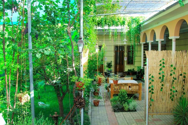 Evergreen Guesthouse - B&B Margilan