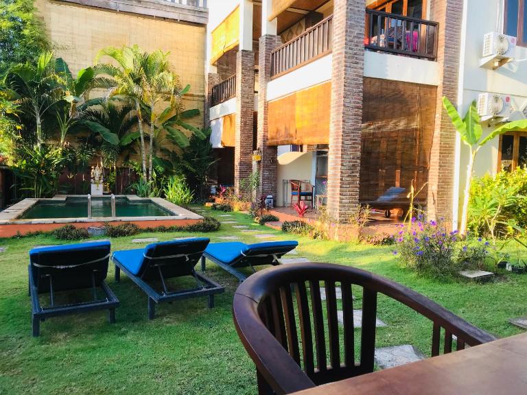 Bali Blue Gecko Villas - B&B Amed