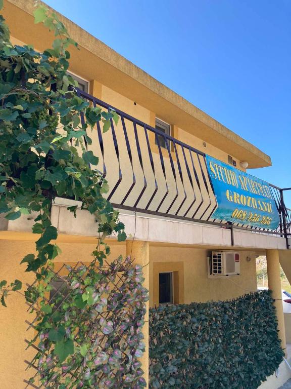 Apartmani Grozdanic Canj - Bed and Breakfast Čanj