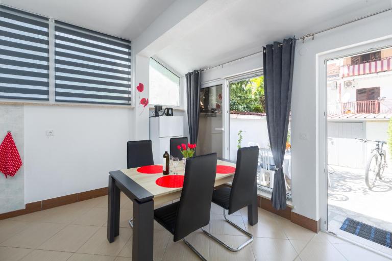 Family Apartment Romina - B&B Orsera