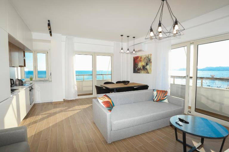 Beach Home - Durres - B&B Durrës