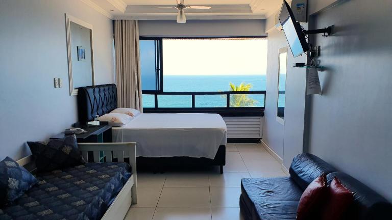 Farol Barra Flat - B&B Salvador