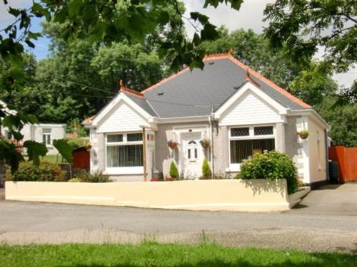 Eden's Rest Bed and Breakfast - B&B St Austell