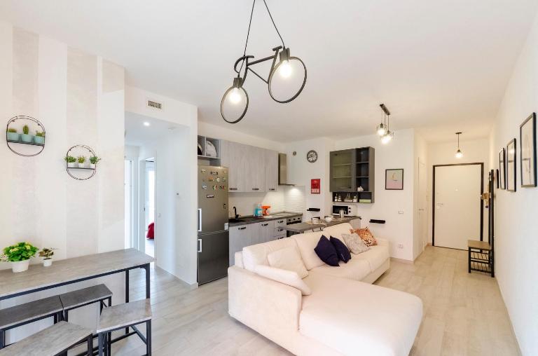 JOIVY Flat with Terrace & Parking - Ferienwohnung Sestri Levante