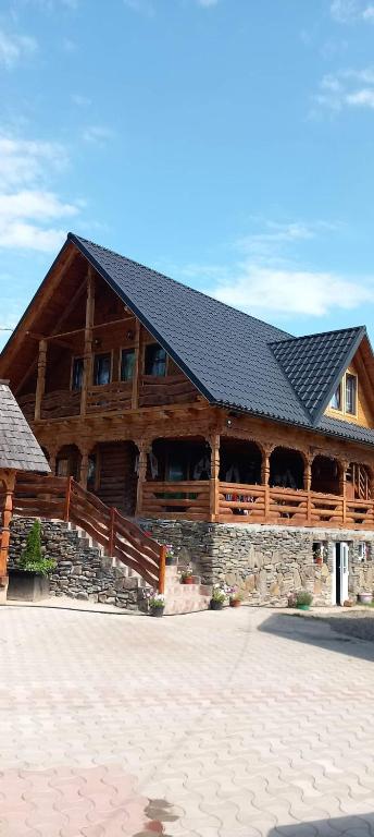 Pensiunea Teodora Breb Maramu - Bed and Breakfast Breb