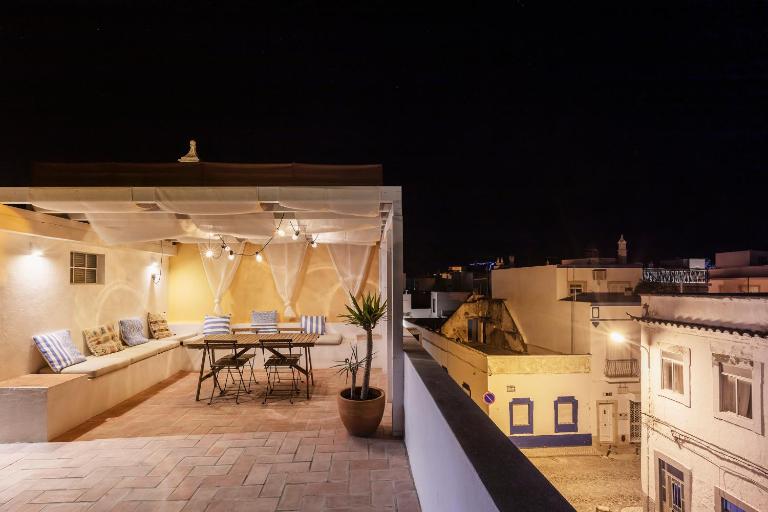 Casa ao Cubo - B&B Olhão