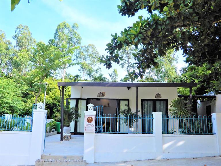 Crest House Beachside - Three-bedroom Private House on Cham Island Hoi An - B&B Tân Hiệp