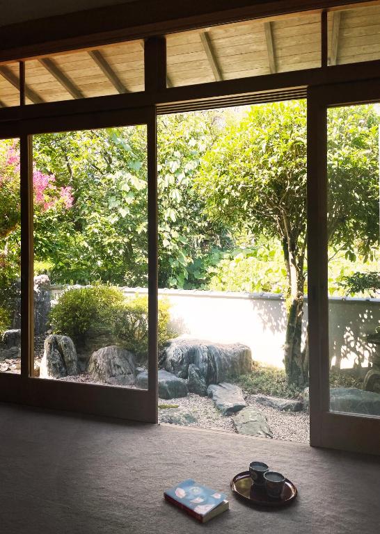 Akizuki Gallery House - B&B Asakura