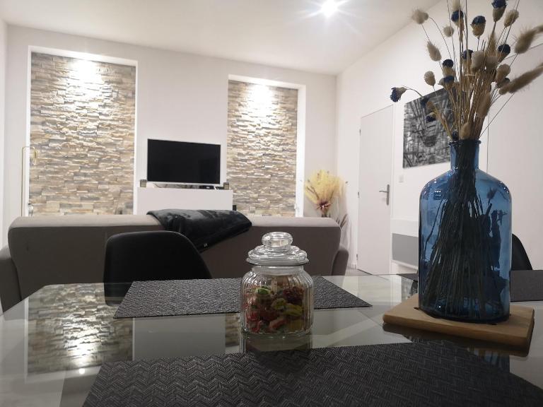 T3 avec salle de bain privative par chambre - B&B Agén