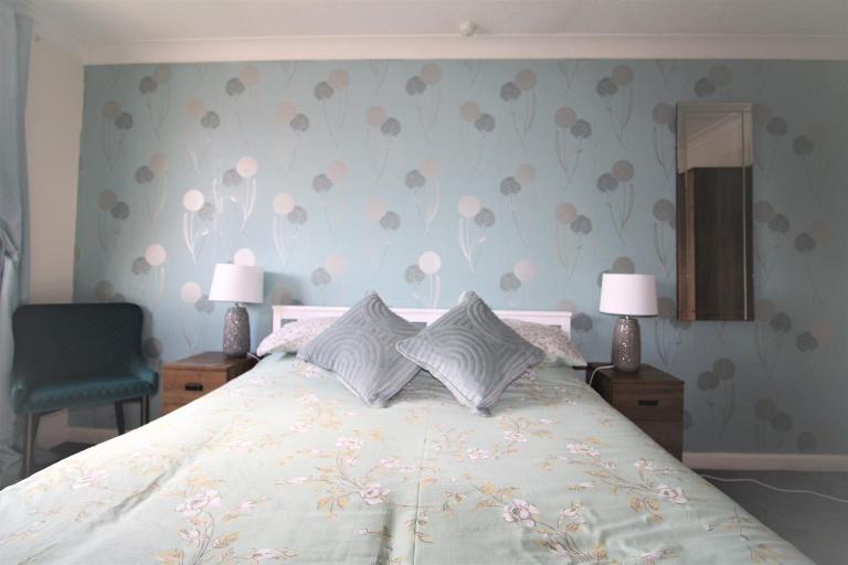3 Bed House - Garden & Parking - Quiet Cul De Sac - Ferienwohnung Doncaster
