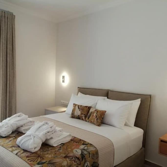 Apartment IMERTI im Herzen von Korfu Stadt..... - B&B Karyófyto