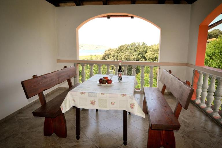 Apartmani Grgek - Bed and Breakfast Lopar
