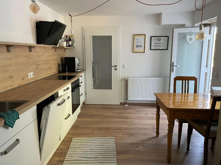 Luises Ferienglück - Ferienwohnung Vernawahlshausen