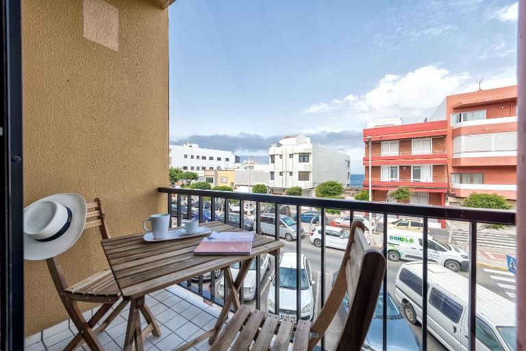 New Cute Apartment at Salinetas Beach. - Chambres d'hôtes Salientes