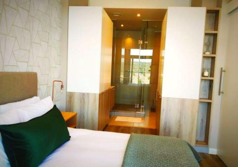 Menlyn Apartment - Trilogy - B&B Pretoria