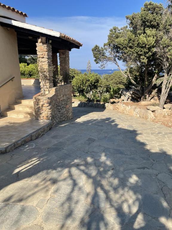 Villa Punta Grecale - Chambres d'hôtes La Maddalena