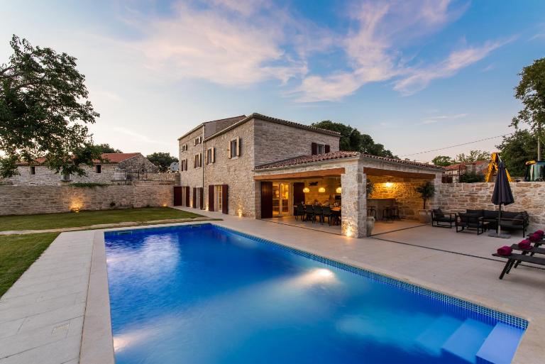 Istria Time - Villa Nyma - Heated Pool - B&B Mrgani